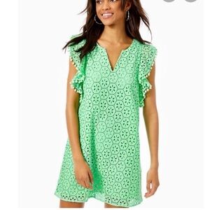 Lilly Pulitzer Astana eyelet sleeveless dress. In pastel green. Size Small